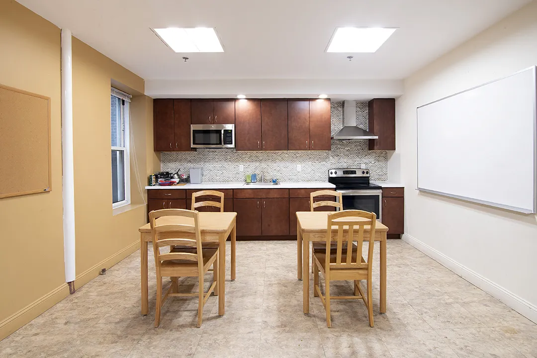McBain floor lounge kitchen